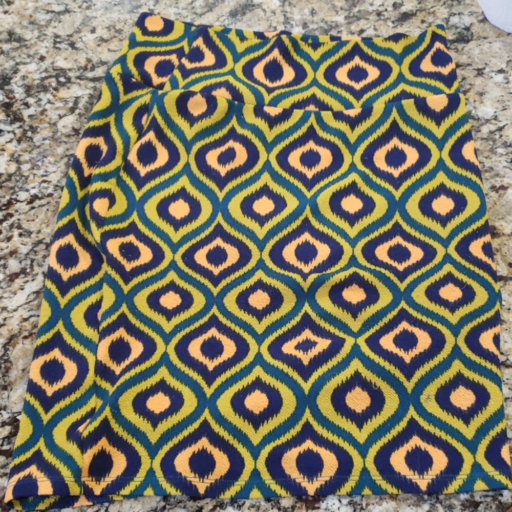 Lularoe stretchy pencil skirt